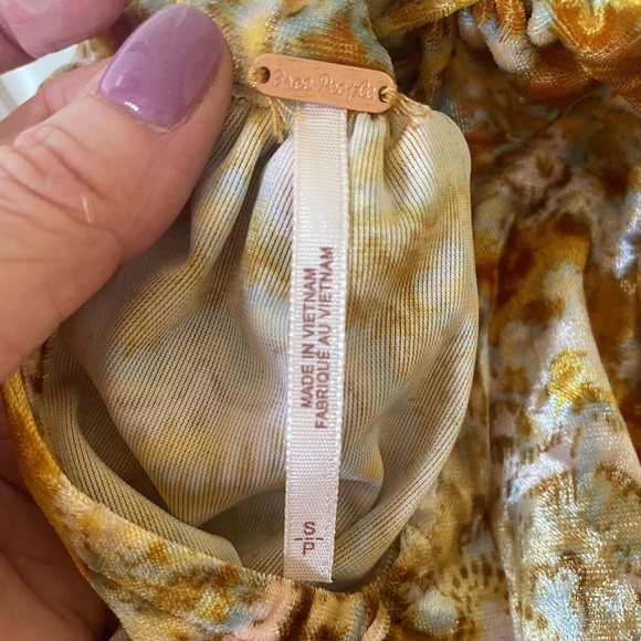 Free people hi neck, crushed velvet halter top - Picture 3 of 5